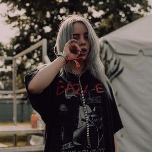 Meet your Posher, Raquel